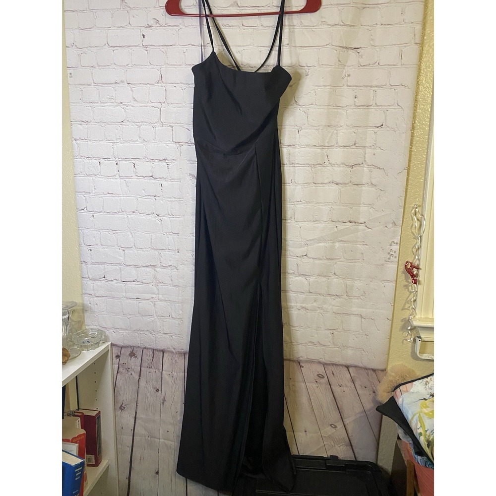 Iris Showing Off a Little Black Asymmetrical Tulip Midi Dress Black Small‎